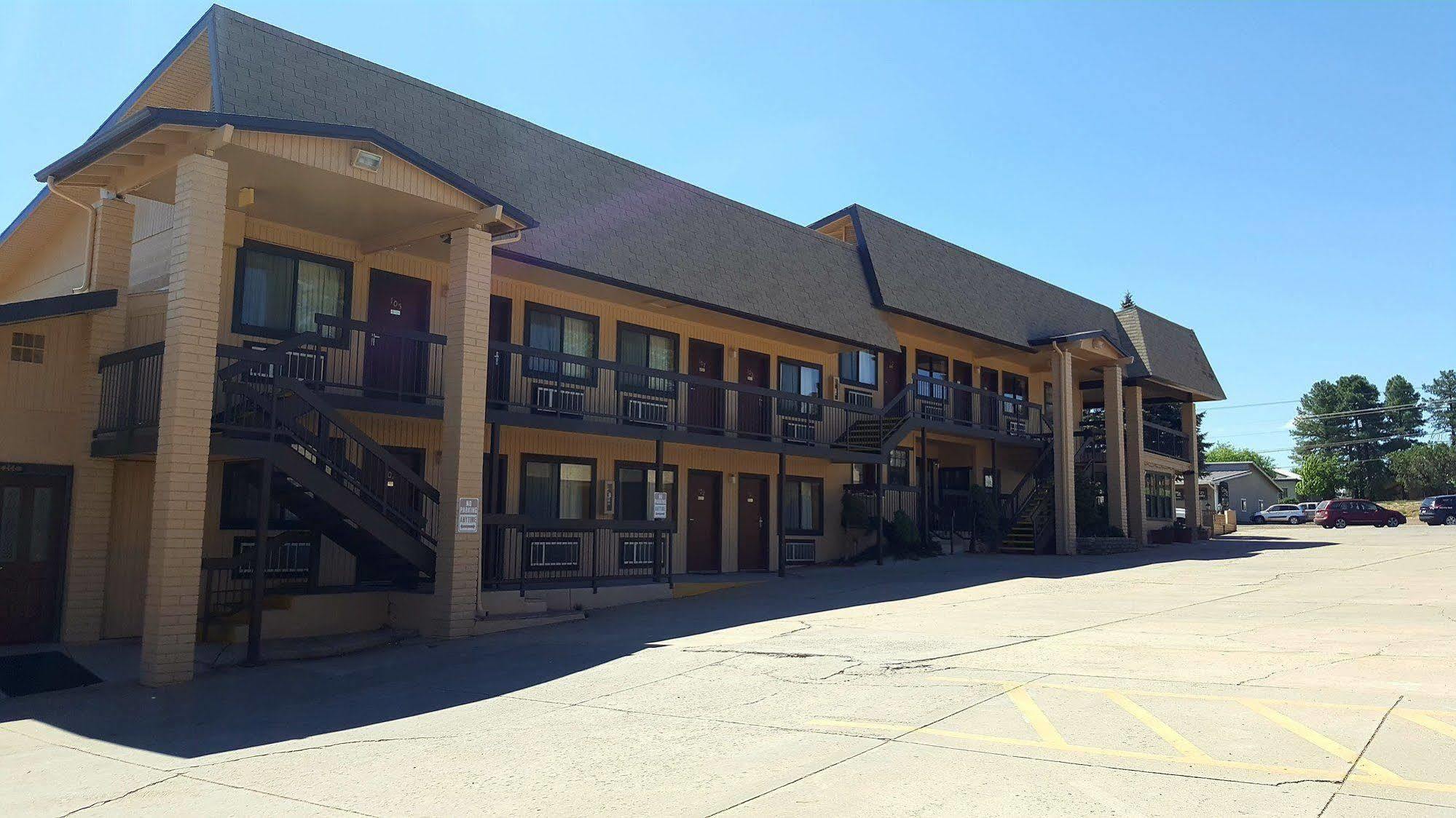 The Kc Motel שואו לואו מראה חיצוני תמונה